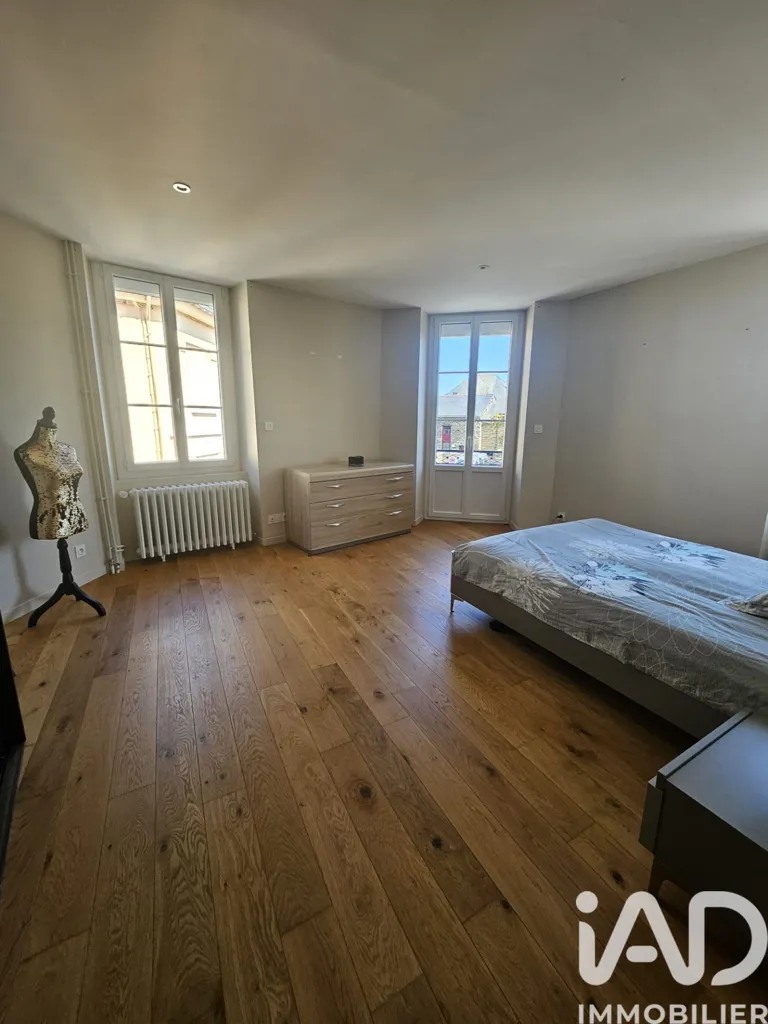 Chambres - Maison de Caractère Rénovée avec Jardin à Plessé
