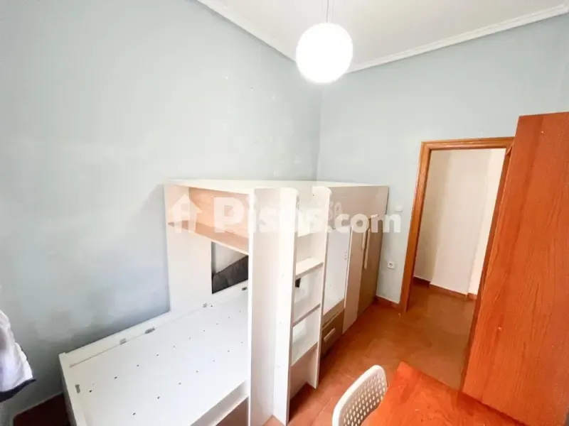 2 magamistoaga korter asukohas ES