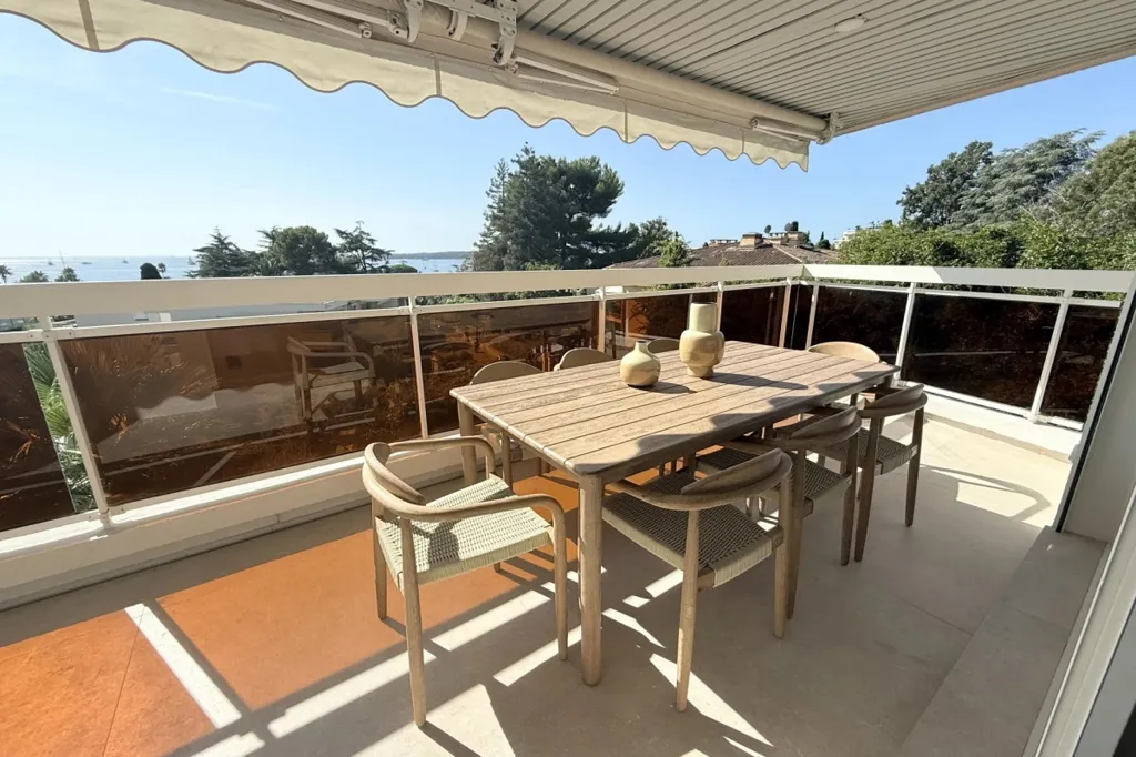 Terrasse - Appartement avec Vue Mer à Cannes