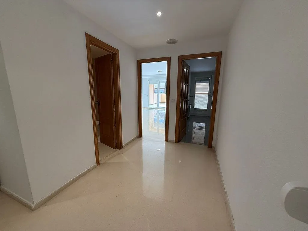 Hallway - Penthouse with Pool and Terrace in Campolivar