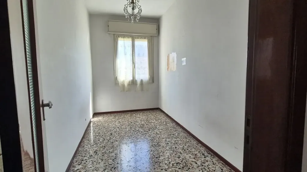 Entrée - Spacious Apartment with Balcony in Modena