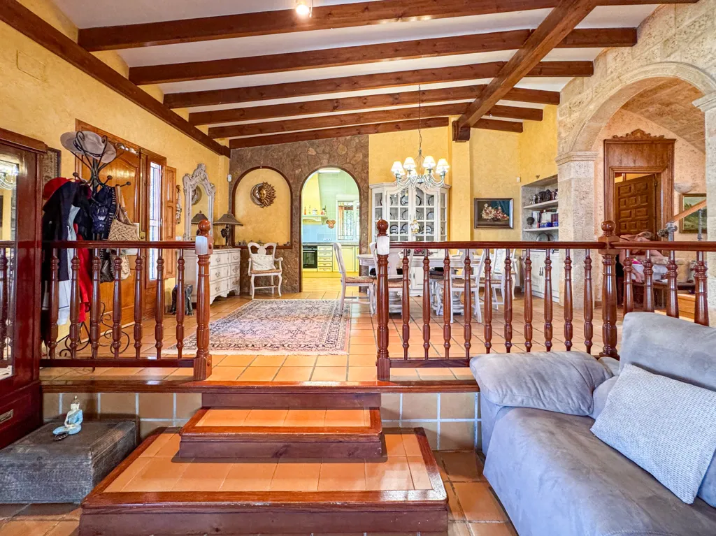 Elutuba - Rustic Chalet with Olive Grove in Segorbe