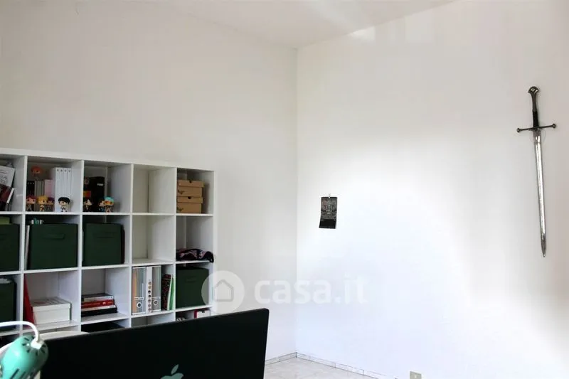 Bureau - Triplex Villa with Pool in Borgo Vercelli