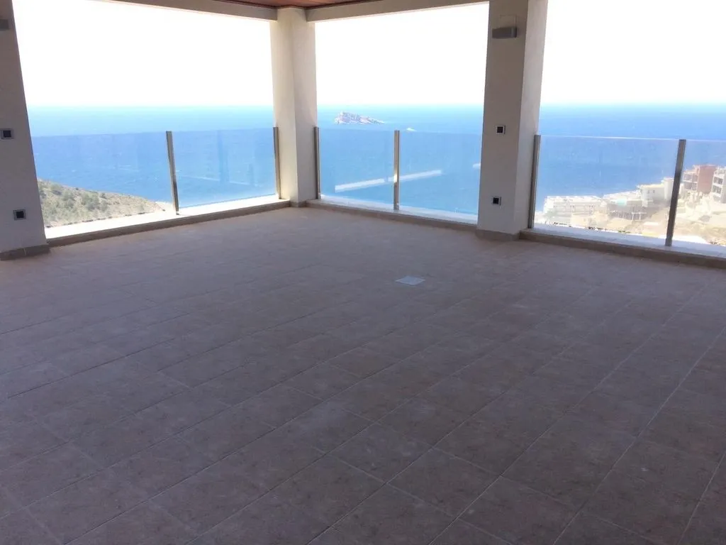 Terrass - Luxury Villa with Sea Views in Benidorm