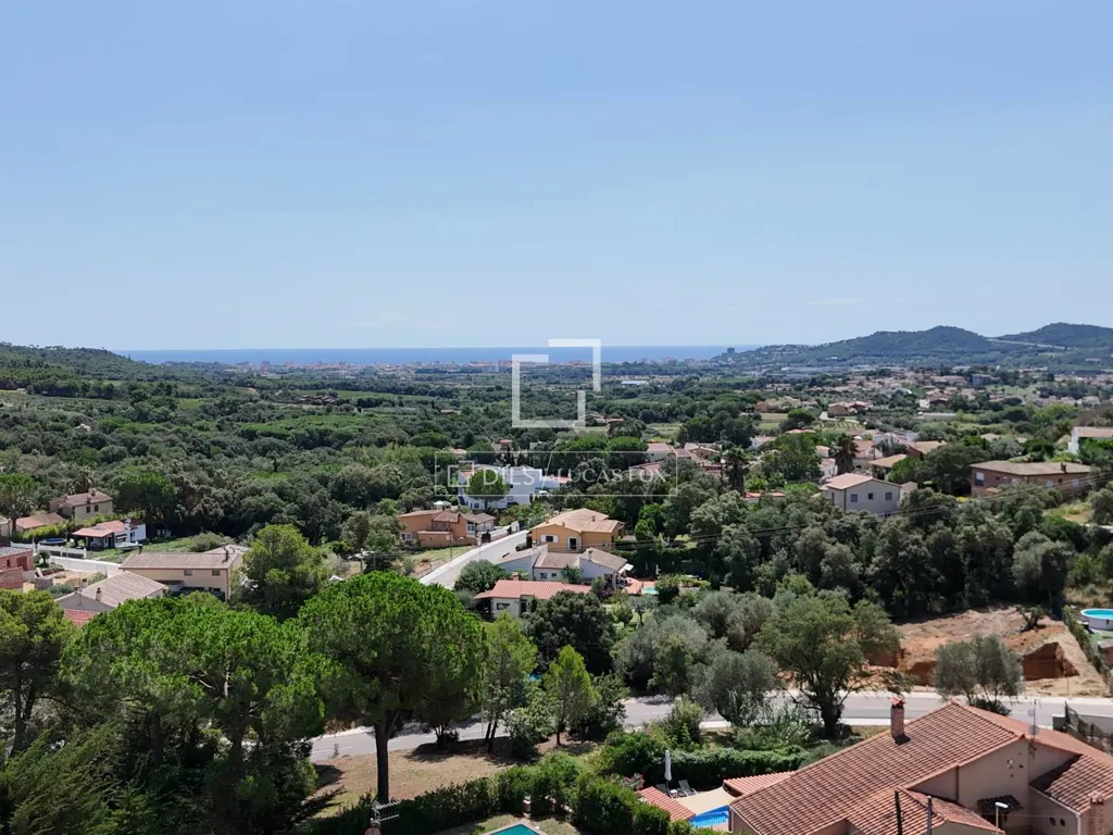 Vue aérienne - Terrain avec vue mer et montagne à Calonge