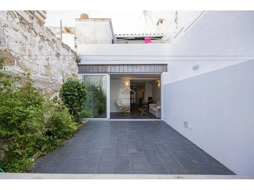 Jardin - Apartment with Patio in Central Mahón