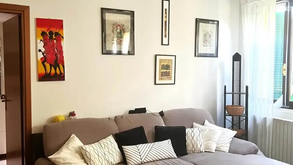 Elutuba - Two-Bedroom Apartment with Garden View in Milan