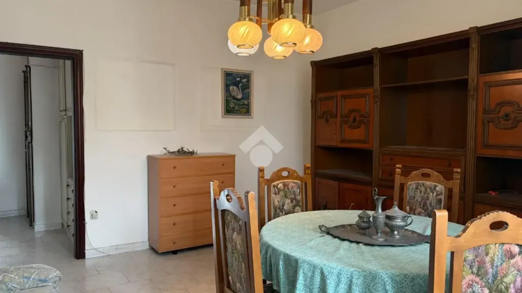 Sala da pranzo - Renovated 2-Bedroom in Gallaratese, Milan