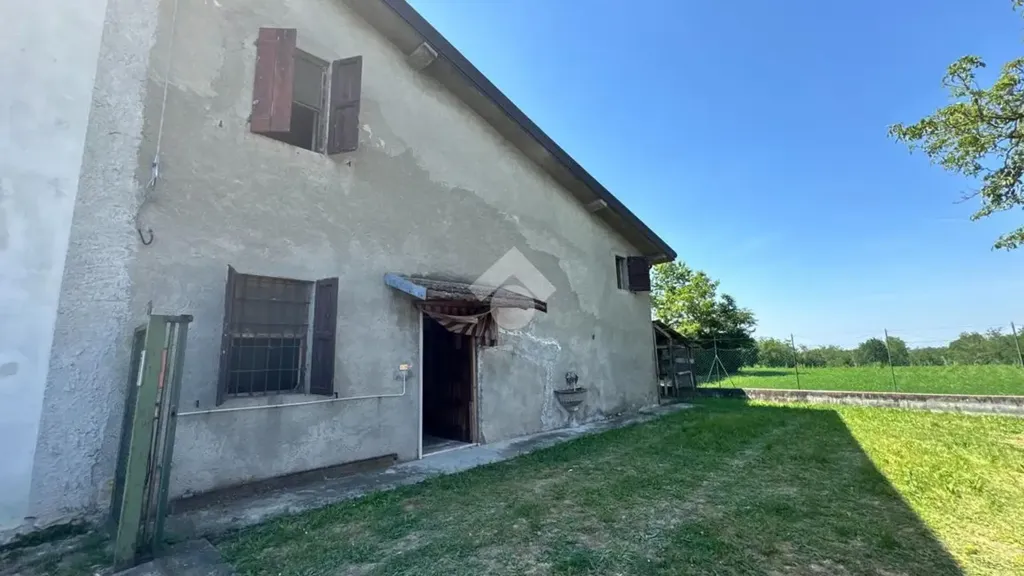 Välivaade - Terraced House with Garden in Borghetto, Noceto