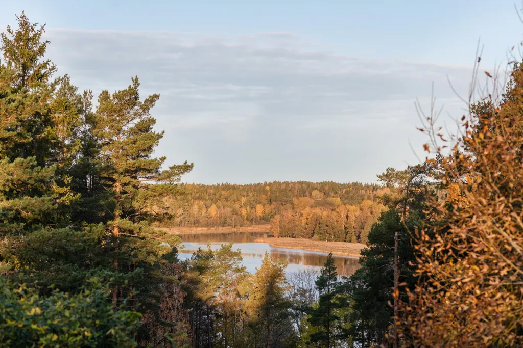 Apartment with Balcony View near Norrtälje