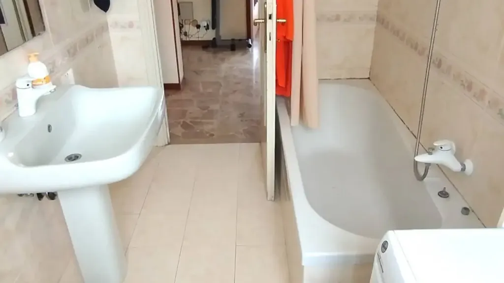 Salles de bain - Studio Apartment with Balcony in Parma
