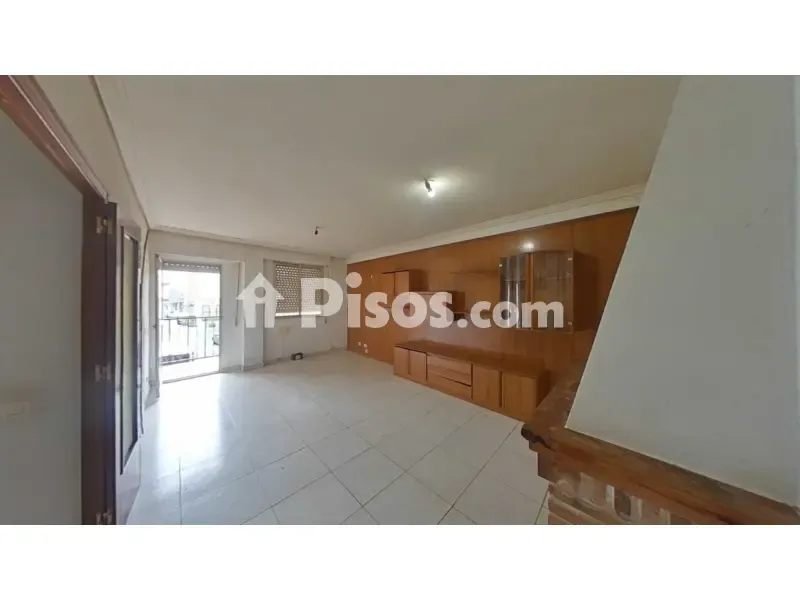 Elutuba - Apartment with Balcony in Artana