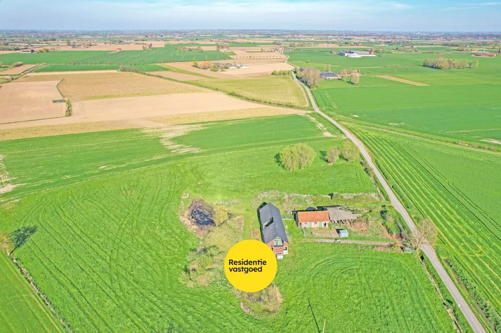 Õhuvaade - Casco House with 2ha Land in Lo-Reninge