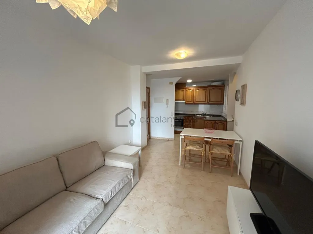 Elutuba - Apartment with Balcony in Ampolla Centre