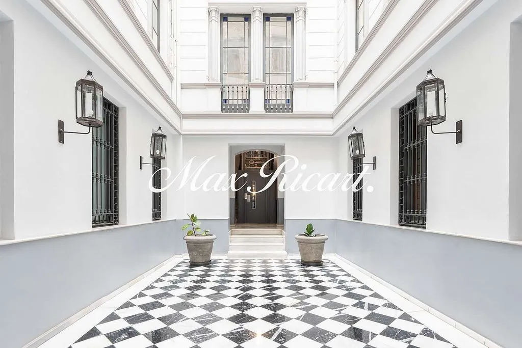 Entrée - Apartment with Balcony in La Dreta de l'Eixample