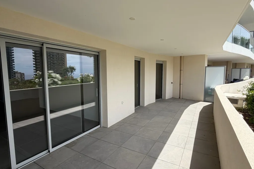 Rõdu - Modern Apartment with Sea View in Beausoleil