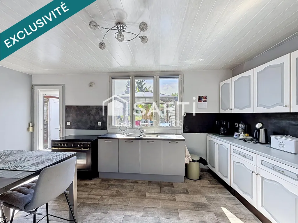 Kitchen - 6-room house in Montigny-en-Gohelle