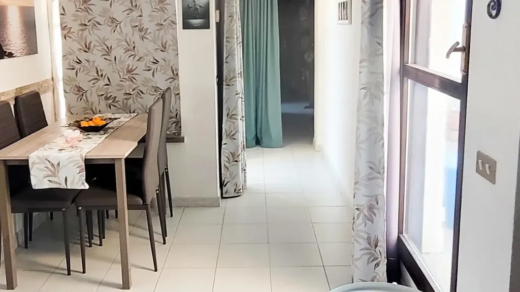 Dining Room - Villa with Garden near Pisa