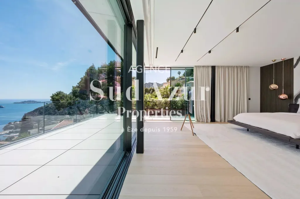 Chambres - Villa Contemporaine avec Vue Mer à Èze