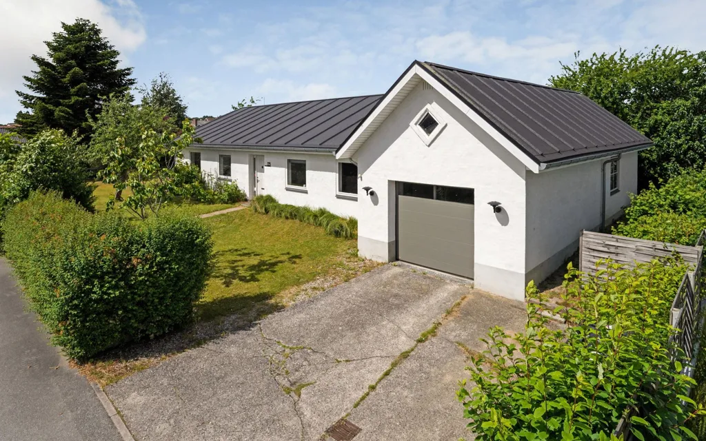 Välivaade - Fenced Villa with Garden in Odense V