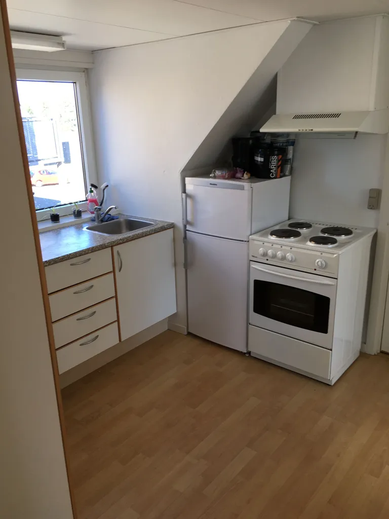 Cuisine - 2-Bedroom Flat with Balcony in Frederikshavn Centre