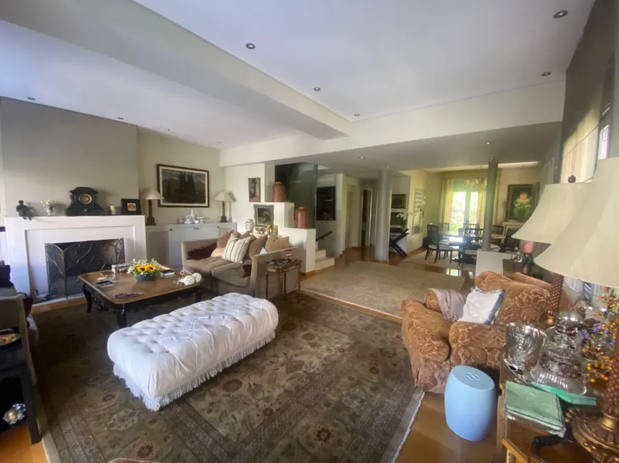 5-room house in GR
