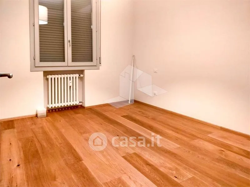 Pièces - Rustic Flat with Central Heating in Reggio Emilia Centre