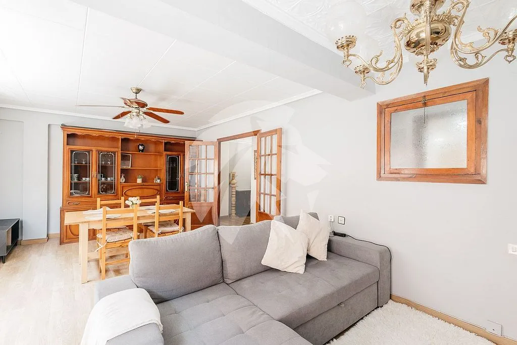 Elutuba - Apartment with Balcony in La Malvarrosa