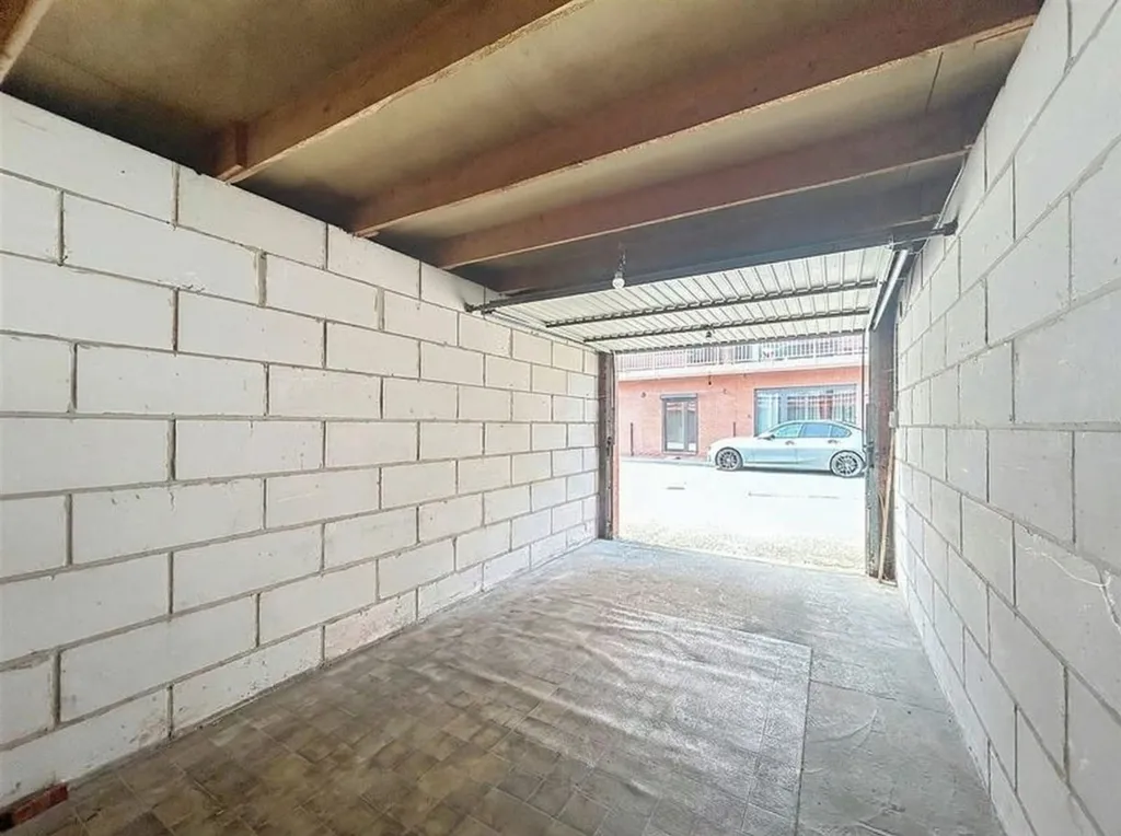 Garage - Appartement avec Terrasse à Sint-Niklaas