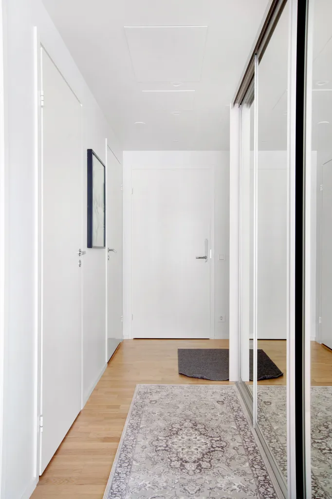 Entrée - Modern Apartment with Sauna in Kaivoksela, Vantaa
