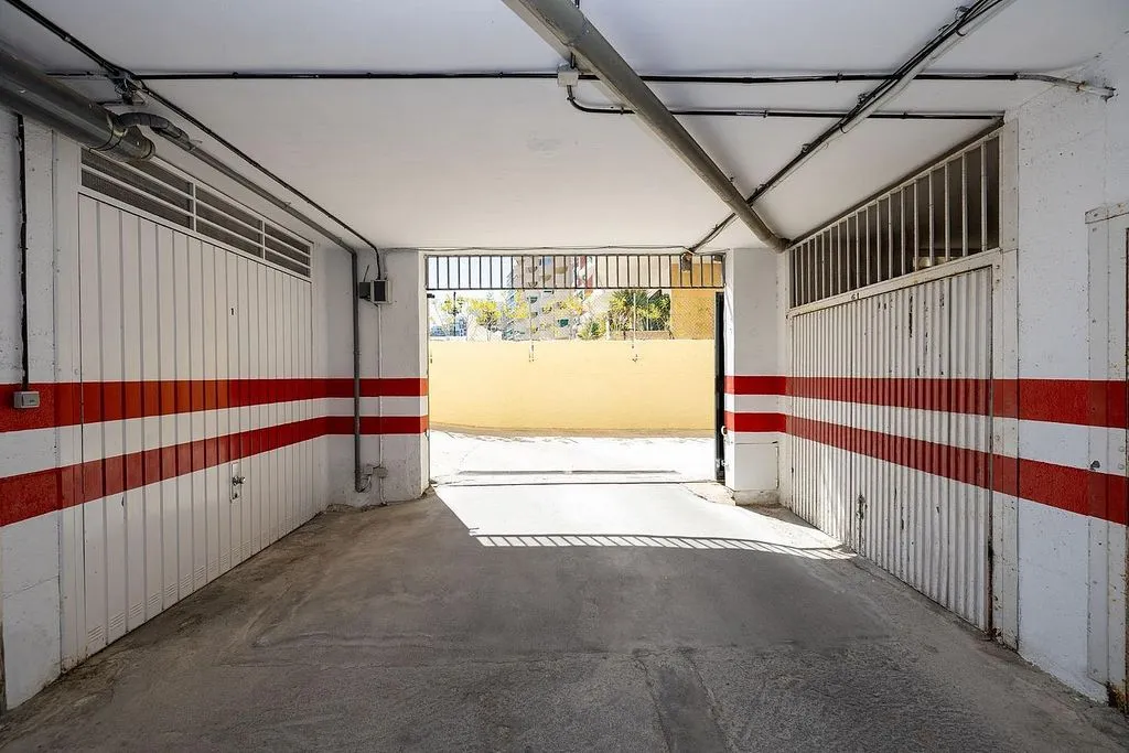 garage