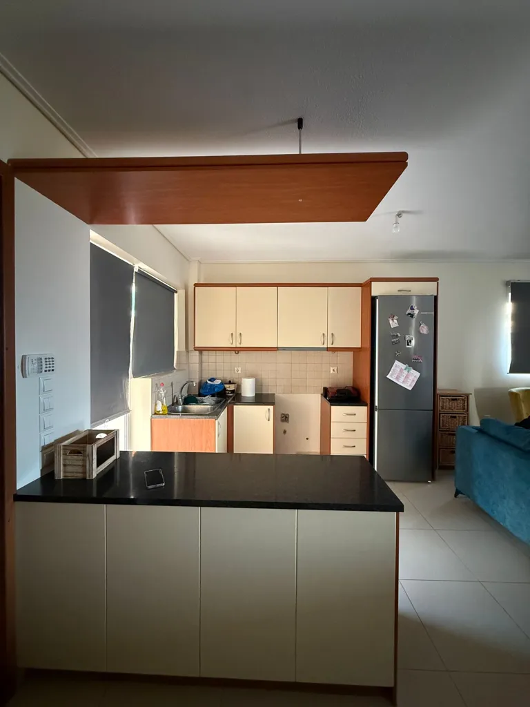 Cuisine - Apartment with Balconies in Double-Fronted Location