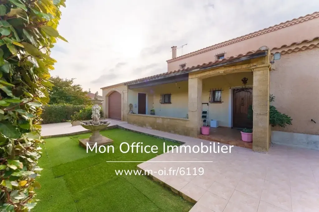 Extérieur - Villa avec Piscine et Appartement Indépendant à Sausset-les-Pins