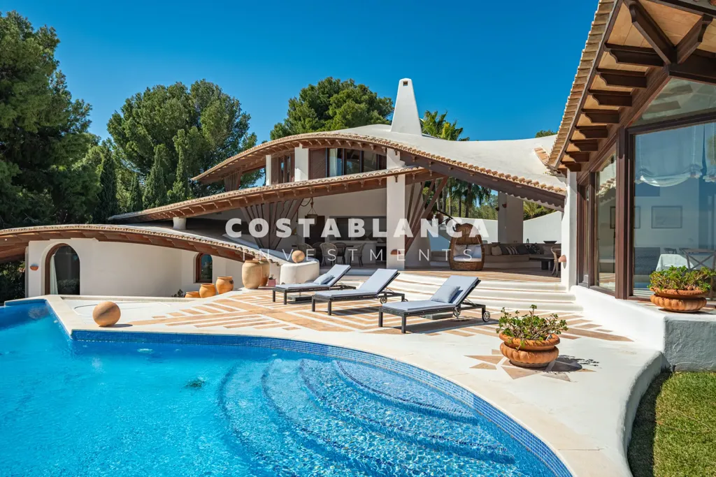 Piscine - First Line Villa with Sea Views in Altea Hills