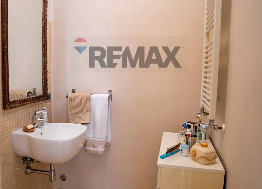 Vannitoad - Rustic Two-Level Apartment in Cosenza