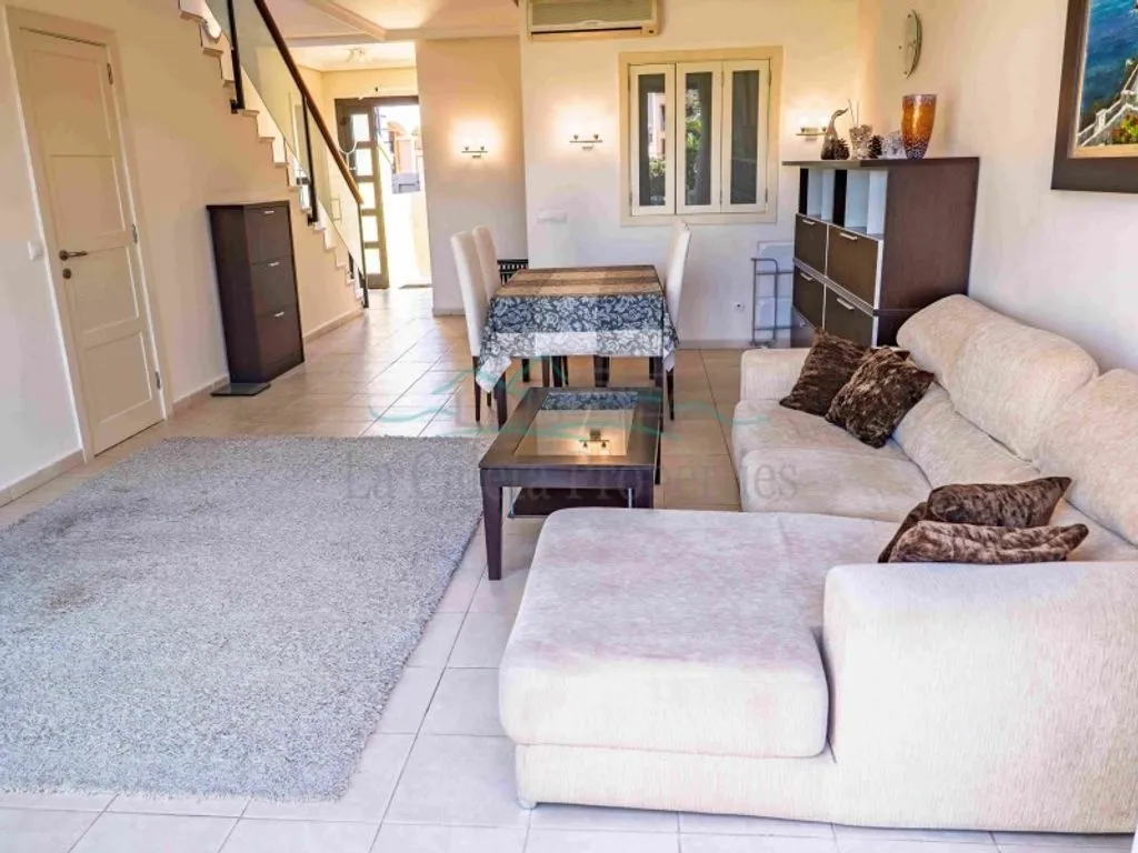 Elutuba - Luxury Semidetached House with Sea View in Adeje