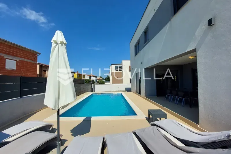 Bassein - Modern House with Pool near Pula, Istria