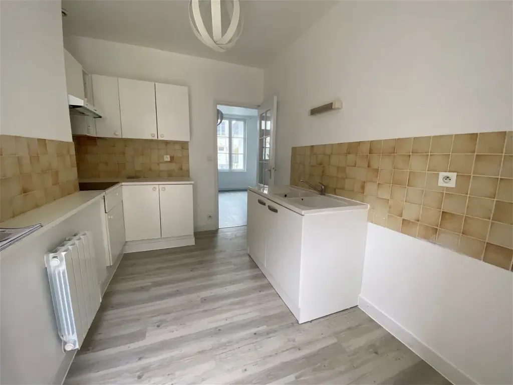 Köök - 2-Bedroom Apartment with Terrace in Bourré