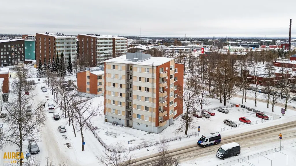 Õhuvaade - Flat with South-Facing Balcony in Heinäpää