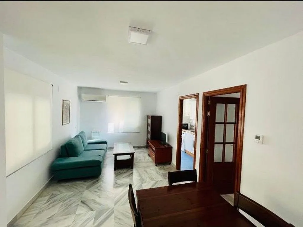 Elutuba - 2-Bedroom Apartment with Pool in Carranque