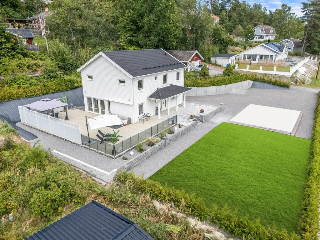 Vue aérienne - Contemporary Two-Storey House in Svärtinge