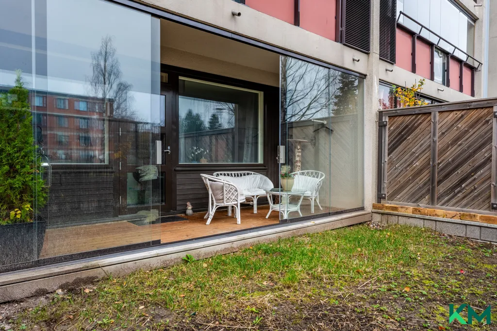 Terrasse - Apartment with Private Garden in East Centre