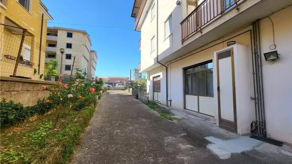 Appartement 6 pièces à IT