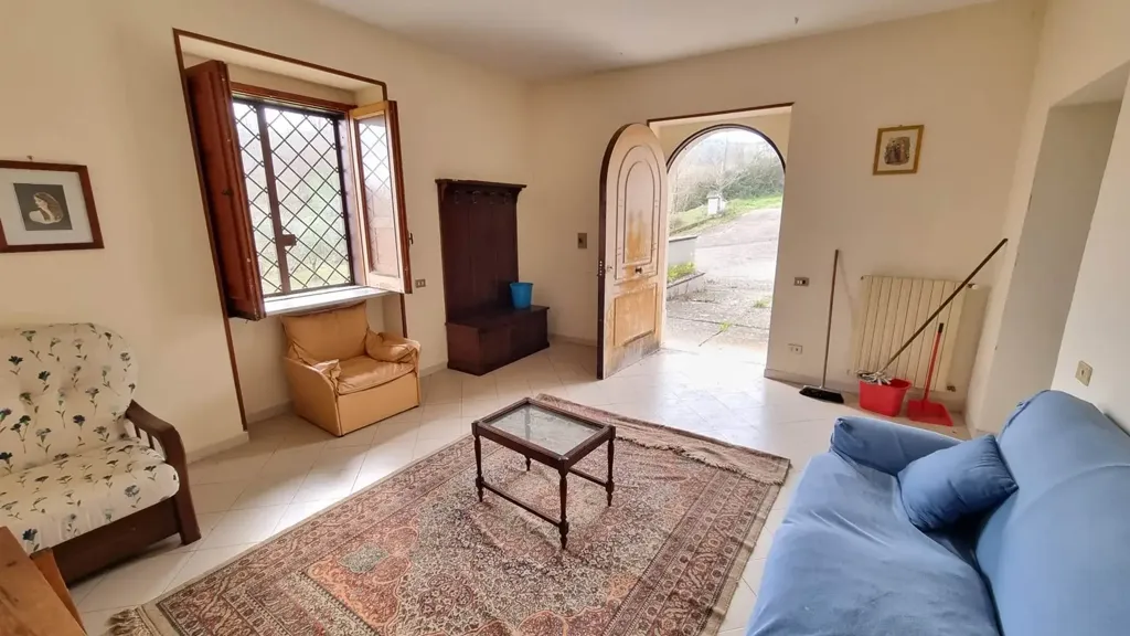 Elutuba - Independent House with Dual Access in Torre Le Nocelle