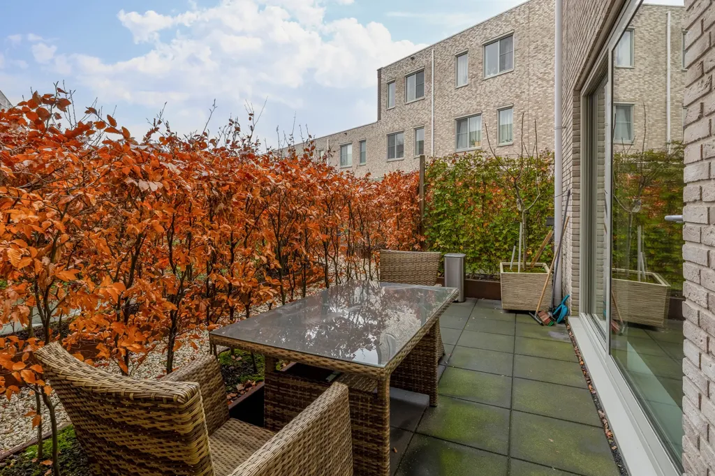 Terrazza - Modern Flat with Balcony and Rooftop in Delfshaven