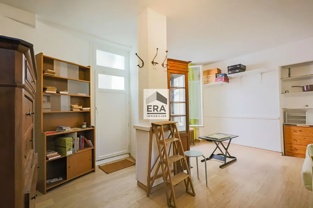 Soggiorno - Studio with Private Courtyard in Montsouris