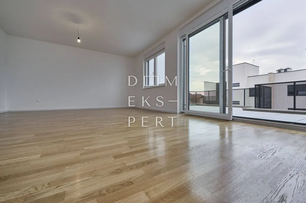 Séjour - Penthouse with Terrace in Sesvete, Zagreb