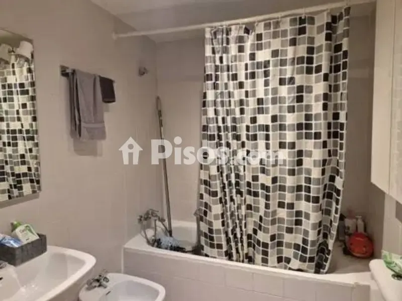 Vannitoad - Apartment with Garage in Villaverde
