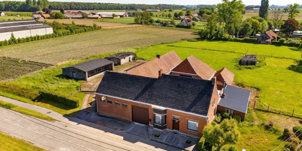 Vue aérienne - Hoeve à Rénover avec Jardin à Kortemark