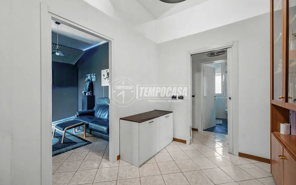 Esik - Charming Apartment with Balcony in Bagnacavallo